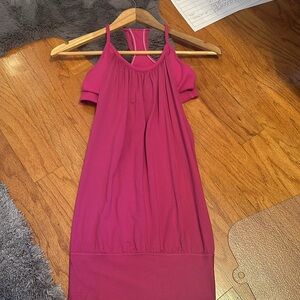 Lululemon No Limits Tank Top Racerback Built-in Sports Bra dark pink size 6